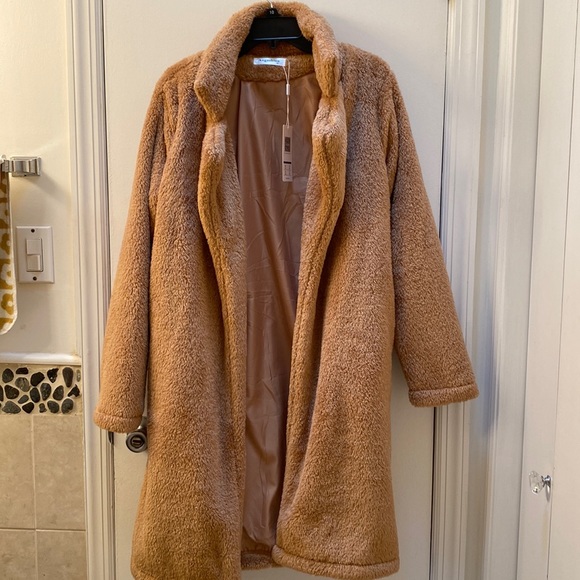 angashion Jackets & Blazers - Angashion fuzzy, long coat